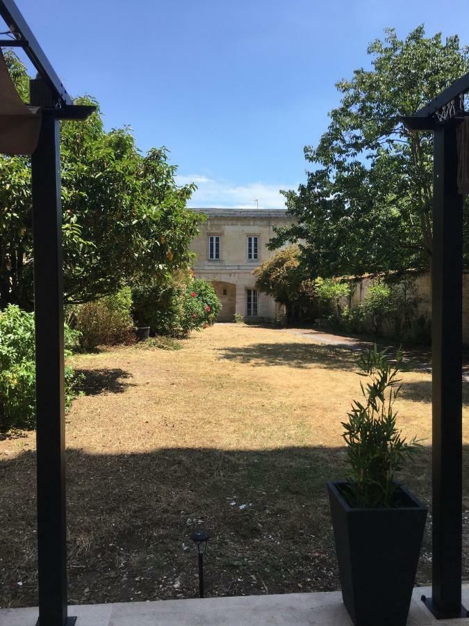 Le Marvel Centre La Breche Wifi Vue Jardin Apartment Niort Exterior photo